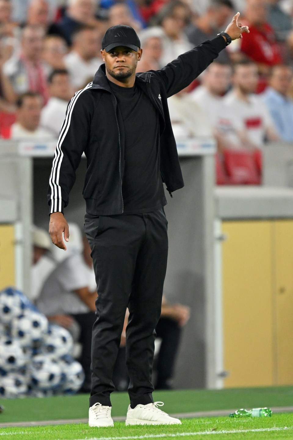 OQWTL, 队球员昂达, 拜仁慕尼黑