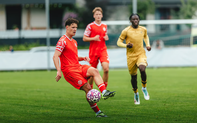 负的成绩, 胜绩, src