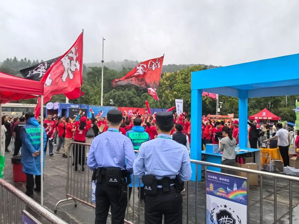 OzBkD, 观赛稳, size